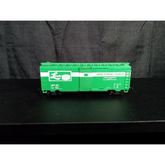 HO Scale Life-Like Sliding Door Box Car Linde Union Carbide LAPX #358 gases car - Picture 1 of 4